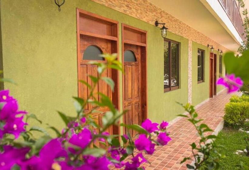 هتل Restaurante Tequila