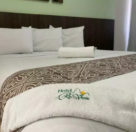 هتل Rio Verde