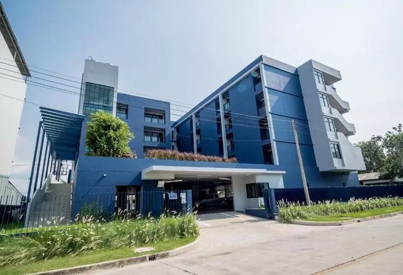 هتل Tassana Place