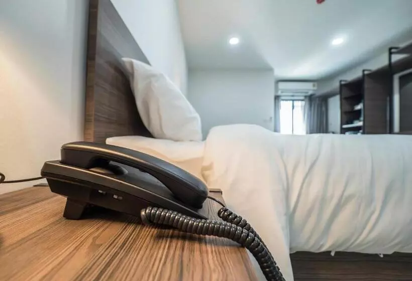 هتل Tassana Place