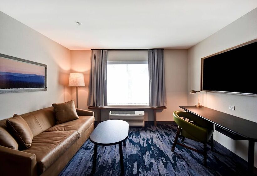 فندق Fairfield Inn & Suites By Marriott Plymouth