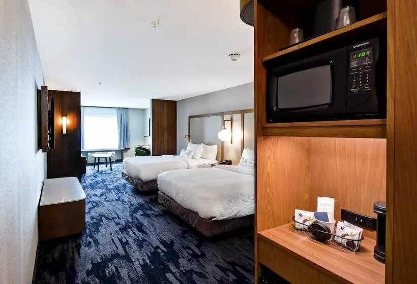 ホテル Fairfield Inn & Suites By Marriott Plymouth