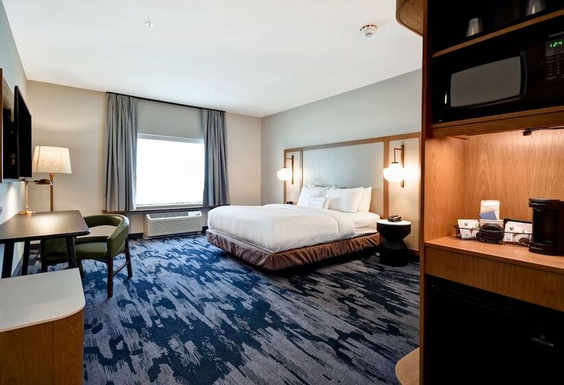 فندق Fairfield Inn & Suites By Marriott Plymouth