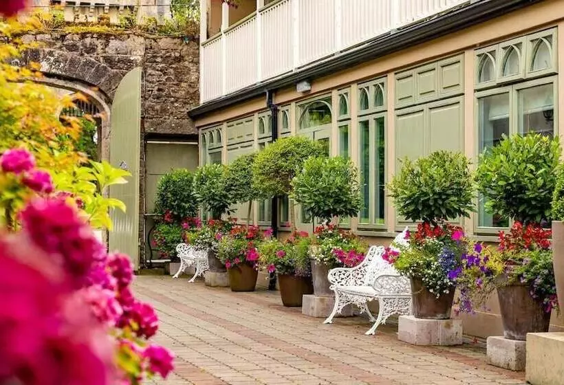 ホテル Step House