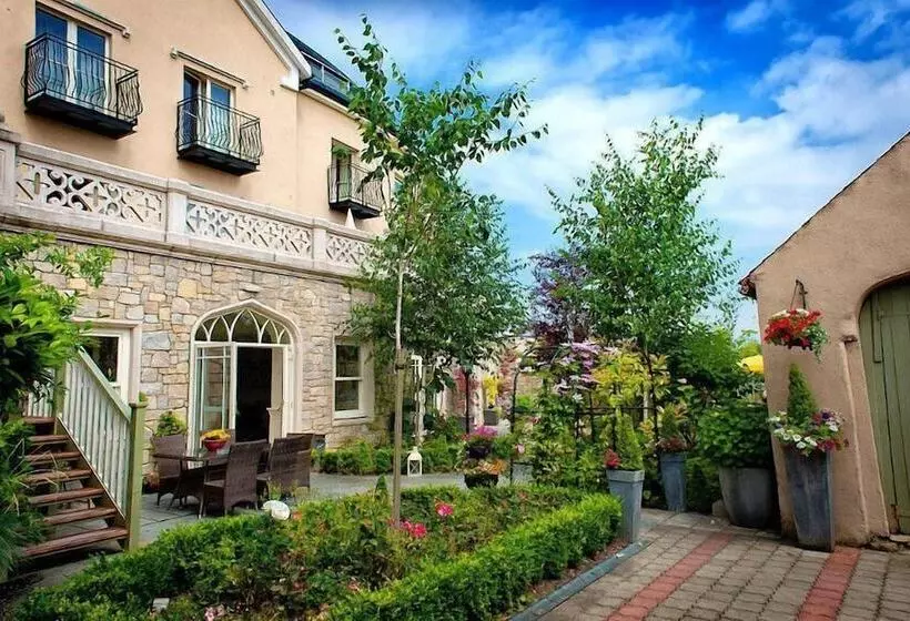 ホテル Step House