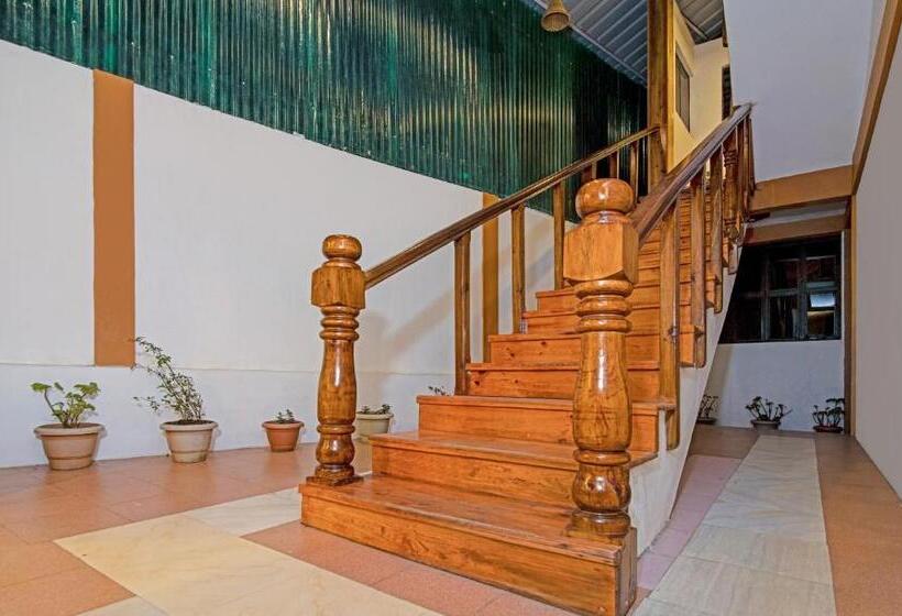 Hotel Treebo Omega Stay Inn