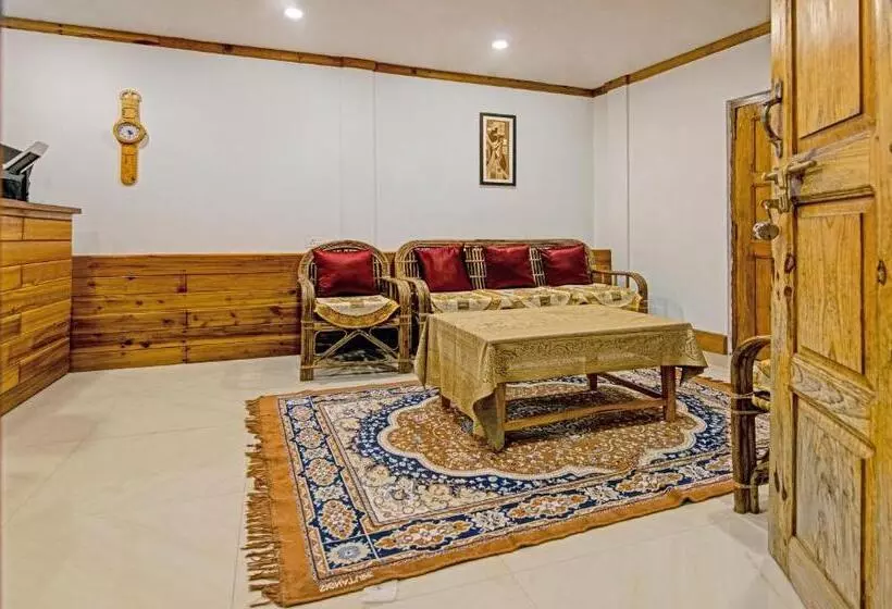 Hotelli Treebo Omega Stay Inn