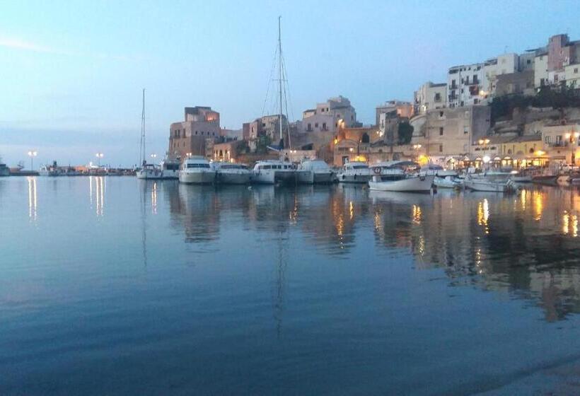 Nocleg ze śniadaniem Bb Scopello