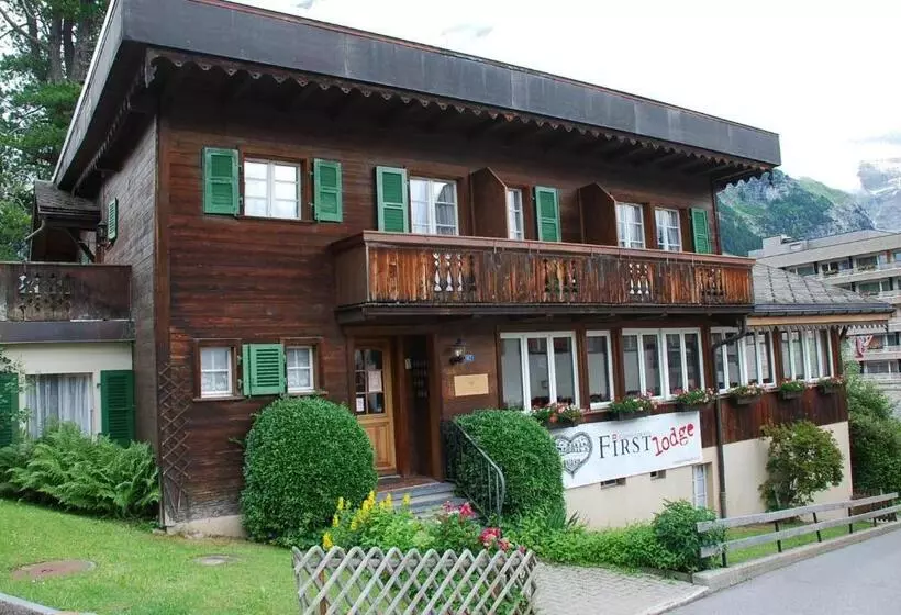Bed and Breakfast First Lodge