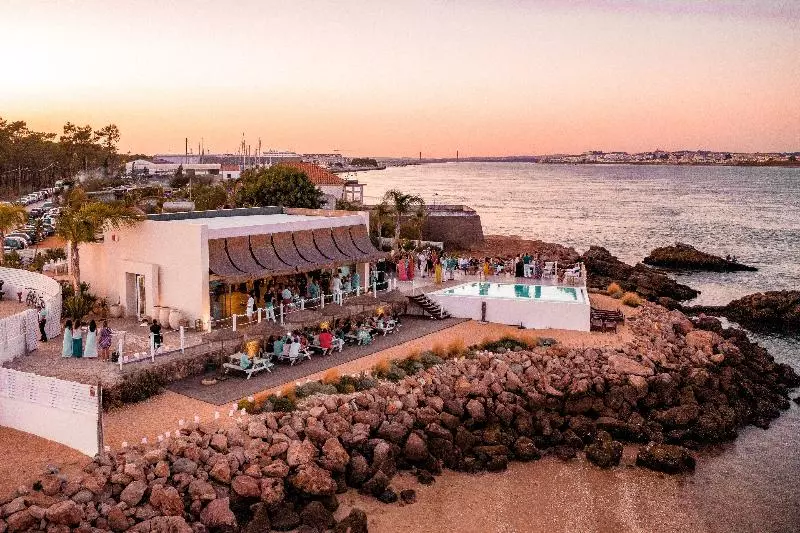 Hotelli Grand House   Relais & Chateaux