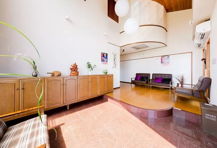 ペンション Yolee Guest House