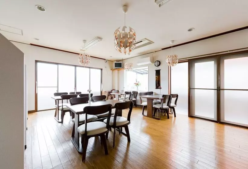 ペンション Yolee Guest House