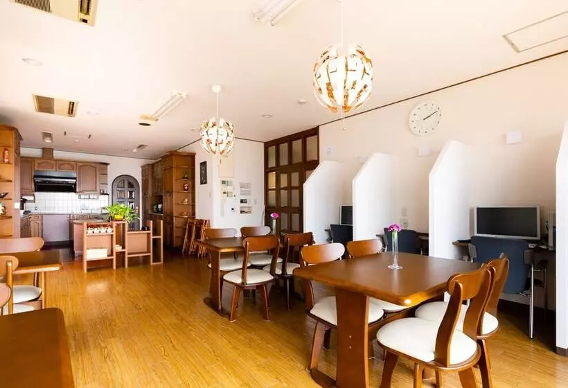 ペンション Yolee Guest House