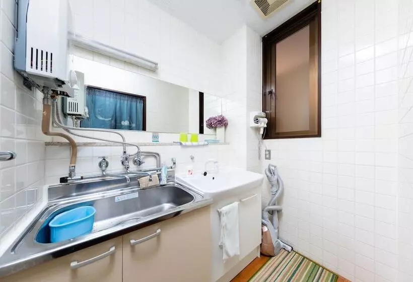 ペンション Yolee Guest House