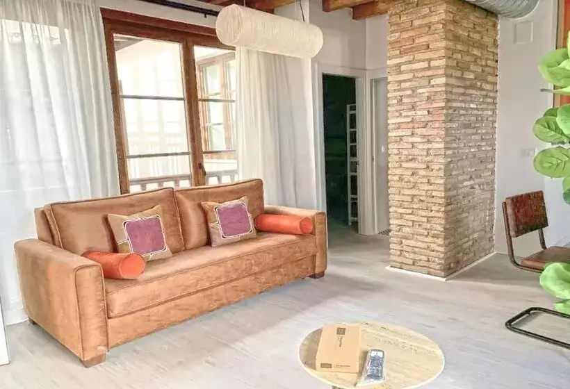 Apartamentos Palacete Nazarí Granada 3000