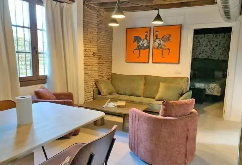 Apartamentos Palacete Nazarí Granada 3000