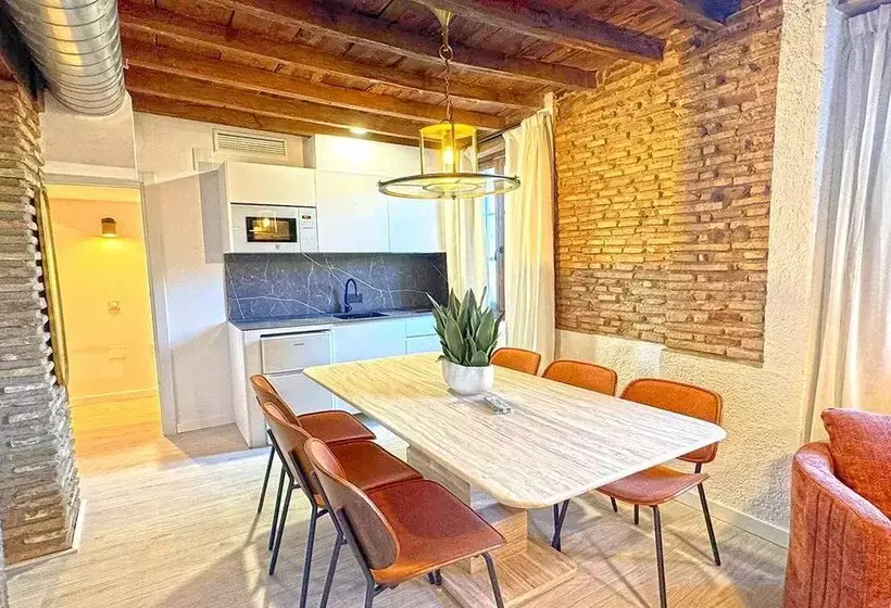 Apartamentos Palacete Nazarí Granada 3000