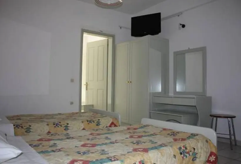 Philippos Kassiopi Apartments