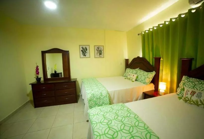 هاستل Enrique I Gazcue, Bed And Breakfast