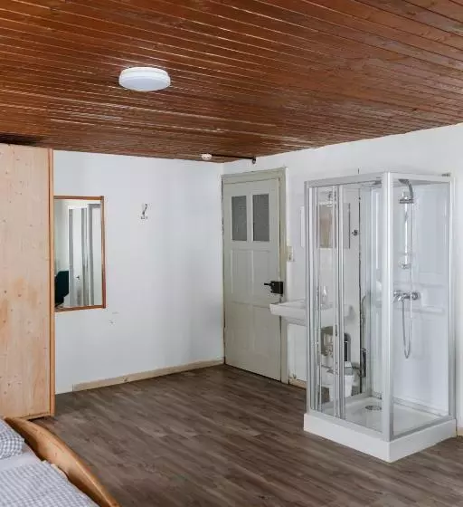 ペンション Adler Fluh