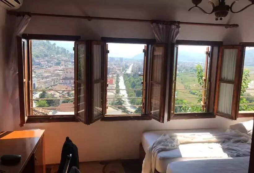 ペンション Old Town Hava Baci