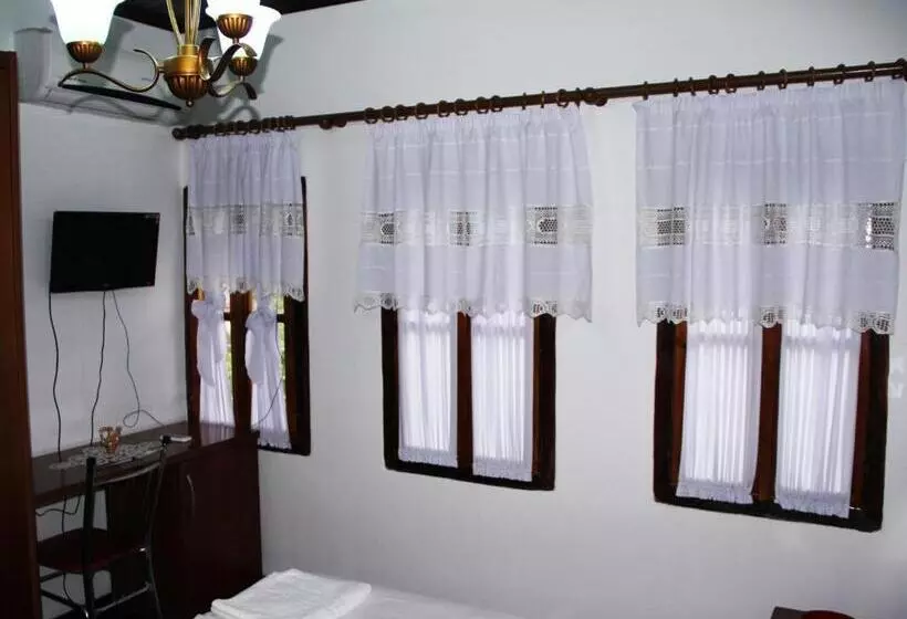 ペンション Old Town Hava Baci