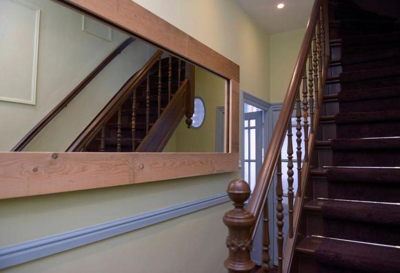 צימר Red Light Chinatown City Centre