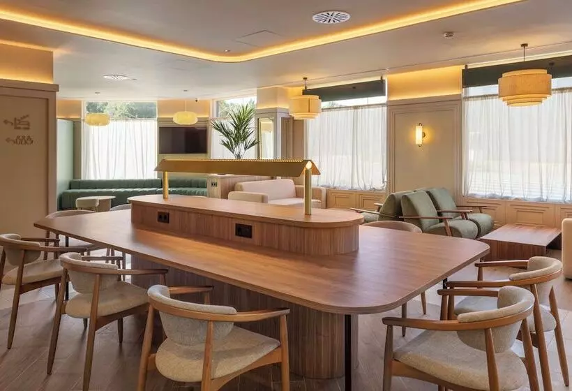 B&B Hotel Madrid Vallecas Ensanche