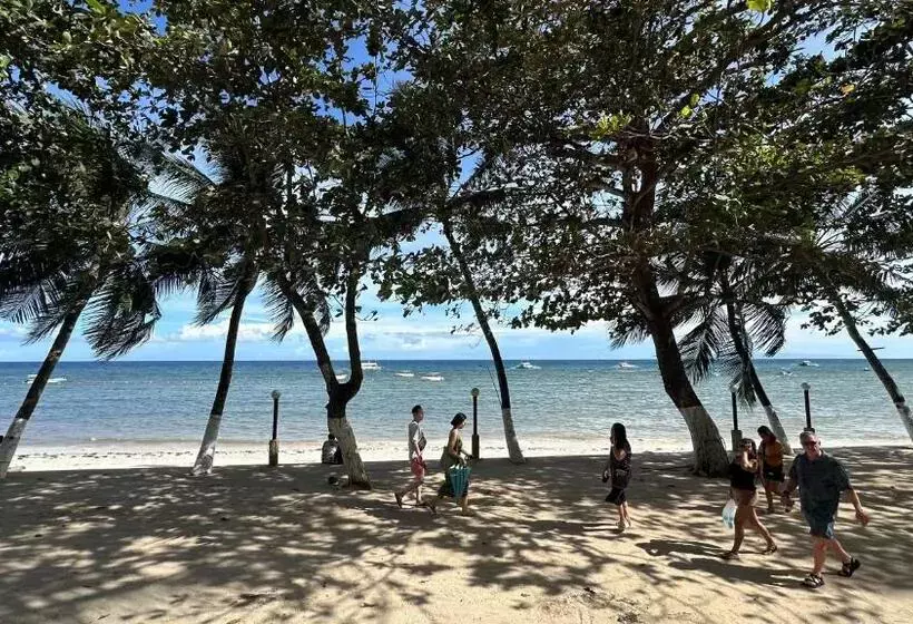 Alona by Jpark Island Resort