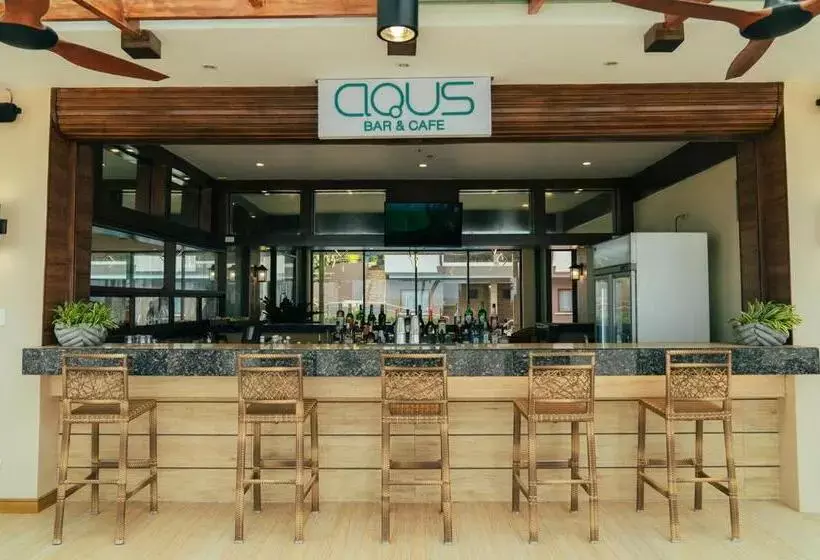 Alona by Jpark Island Resort