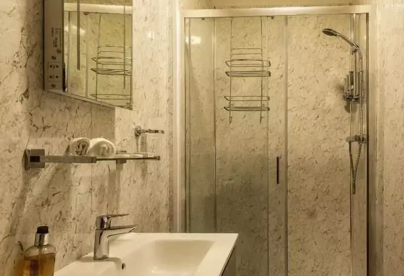 Hotelli White Bear At Bedale By Oyo