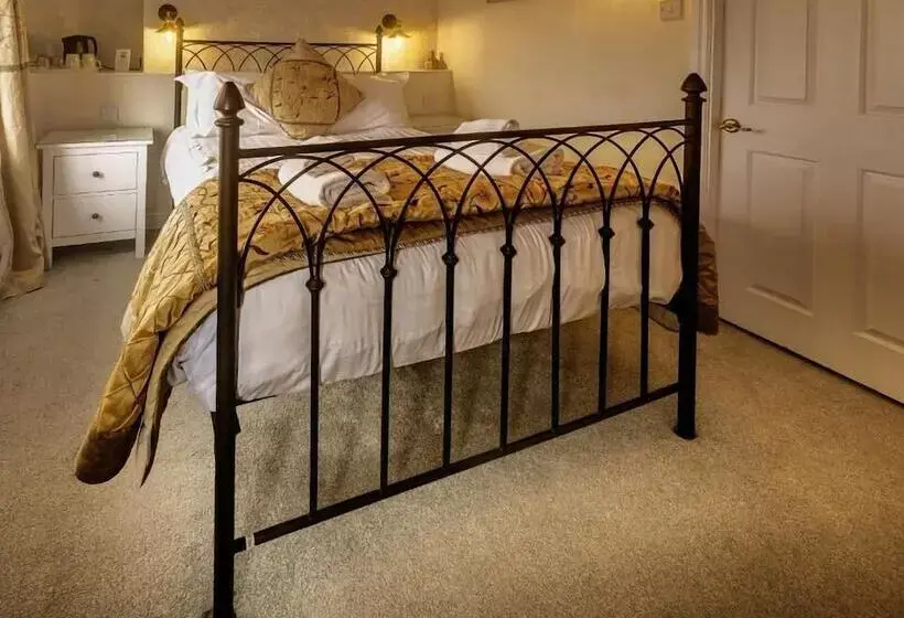 Hotelli White Bear At Bedale By Oyo