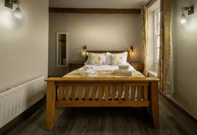 Hotelli White Bear At Bedale By Oyo