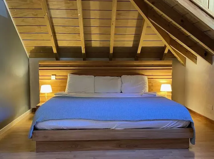 تختخواب و صبحانه Barrel House St. Eustatius