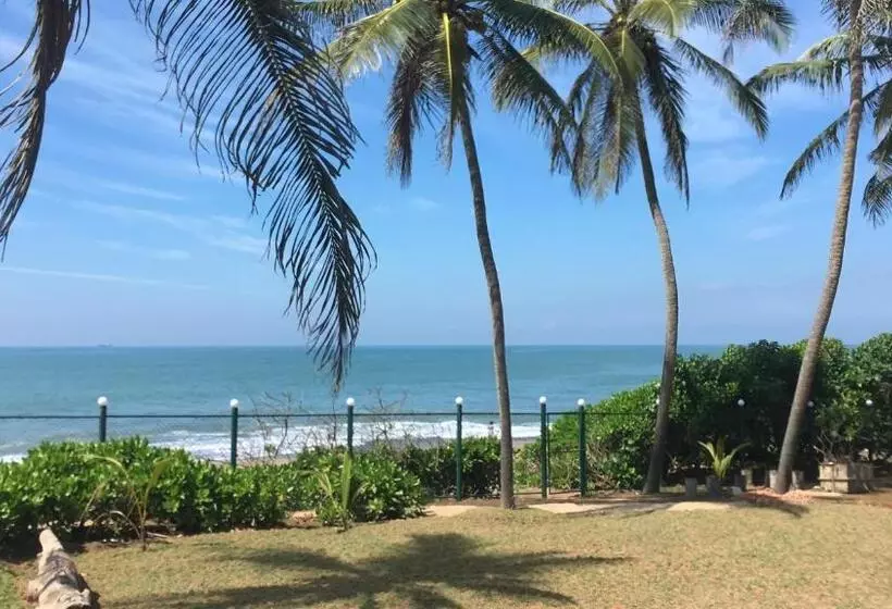 ホテル Ayana Beach