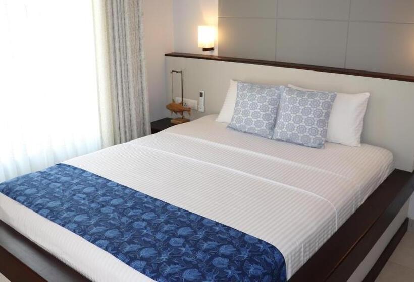 בית מלון כפרי Ayana Beach