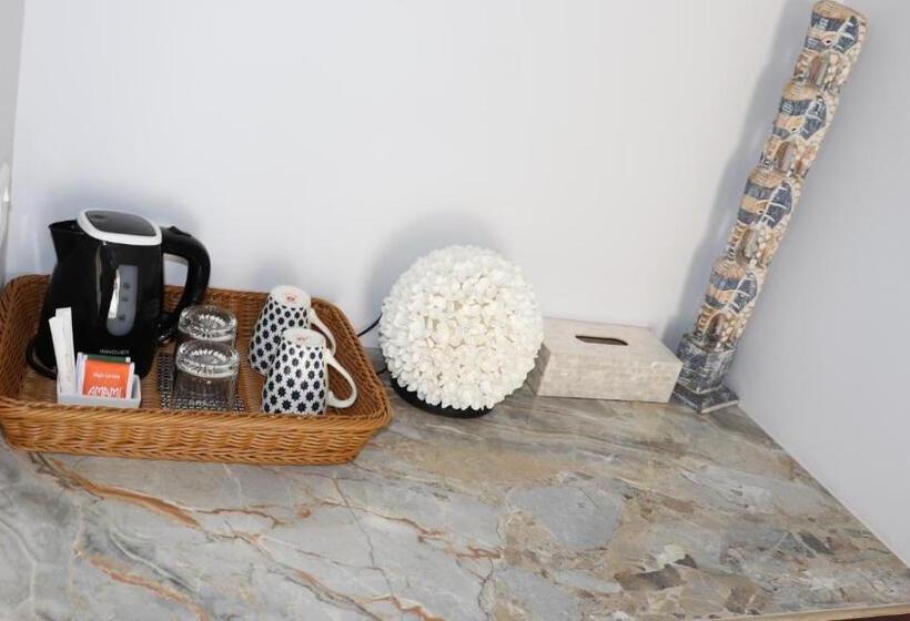 בית מלון כפרי Ayana Beach