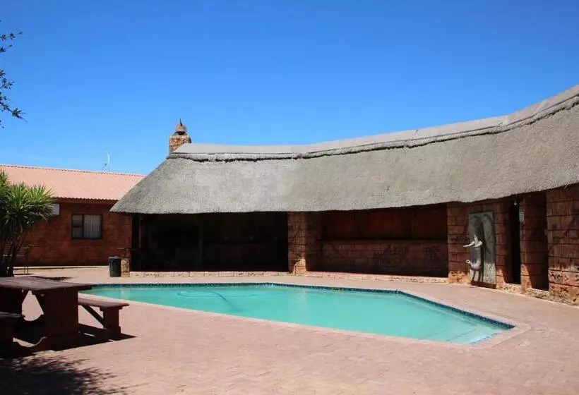 هتل Kalahari Lodge Kimberley