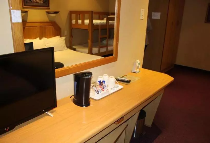 هتل Kalahari Lodge Kimberley