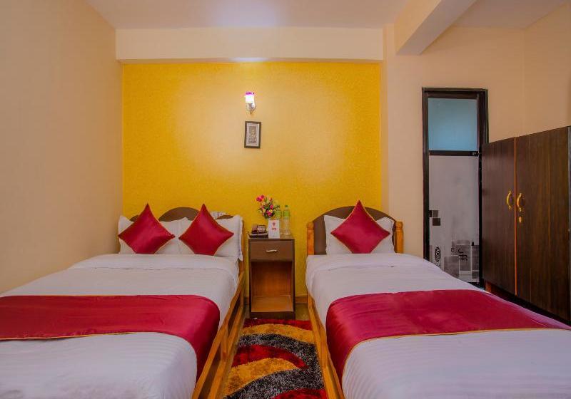 Oyo 265 Hotel Black Stone