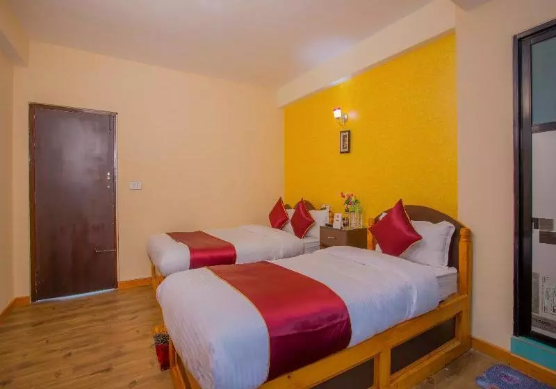 Oyo 265 Hotel Black Stone