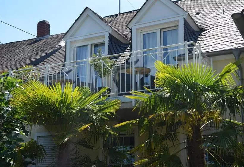 Majatalo Gästehaus Alt Mehring