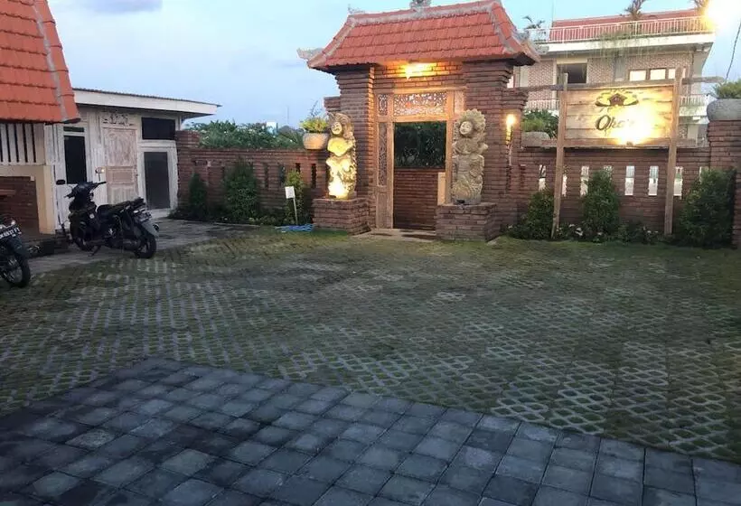 ホテル Oka S Guest House Canggu