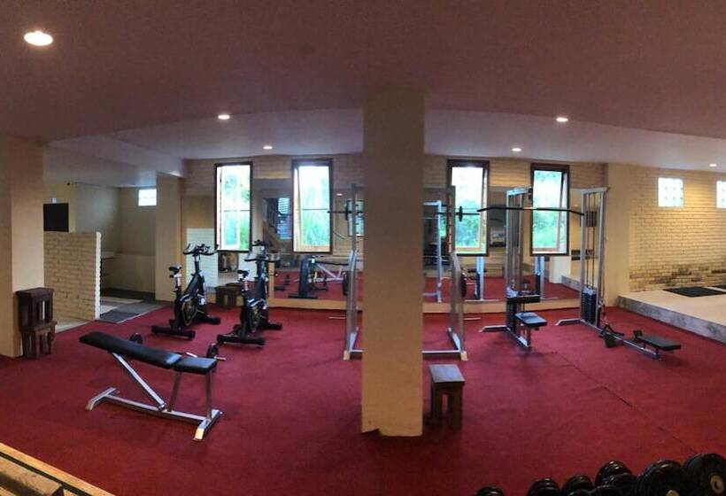 בית מלון כפרי Oka S Guest House Canggu