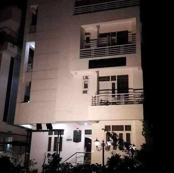 هتل Tuma Club House