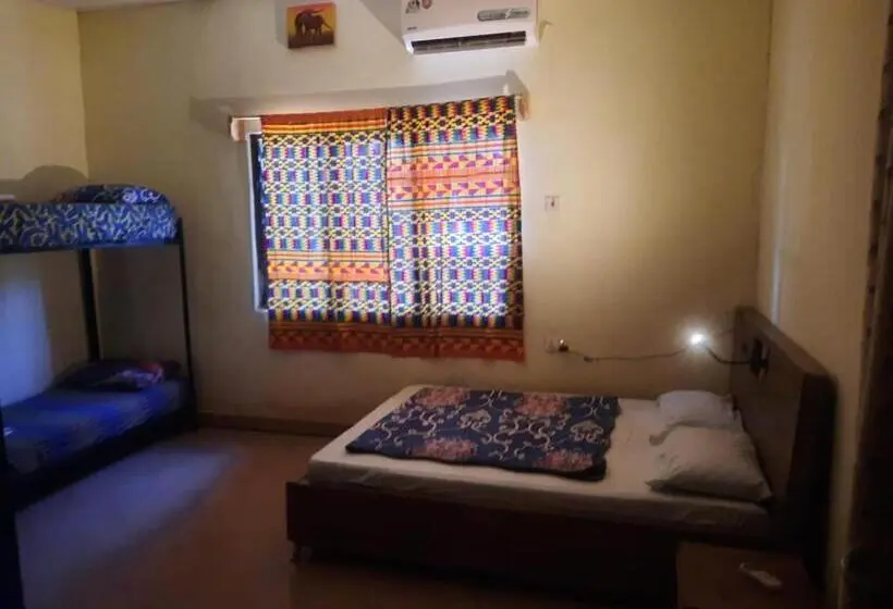 Belgha Bar And Hostel
