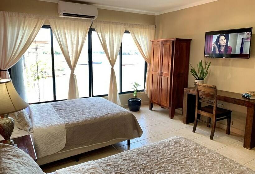 ホテル Seaside Panama Lodge