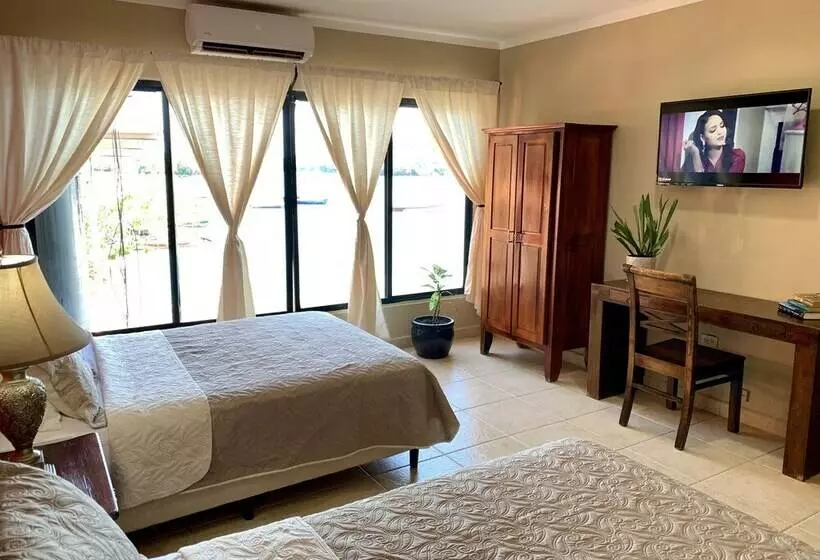 ホテル Seaside Panama Lodge