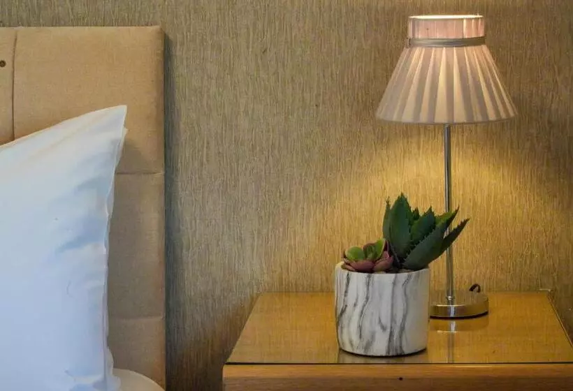 Hotelli Taylor Close