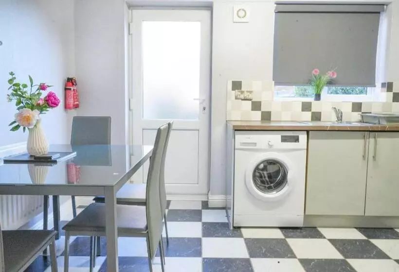 Hotelli Taylor Close